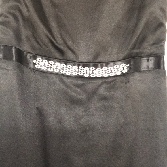 Black prom dress - Picture 2 of 6